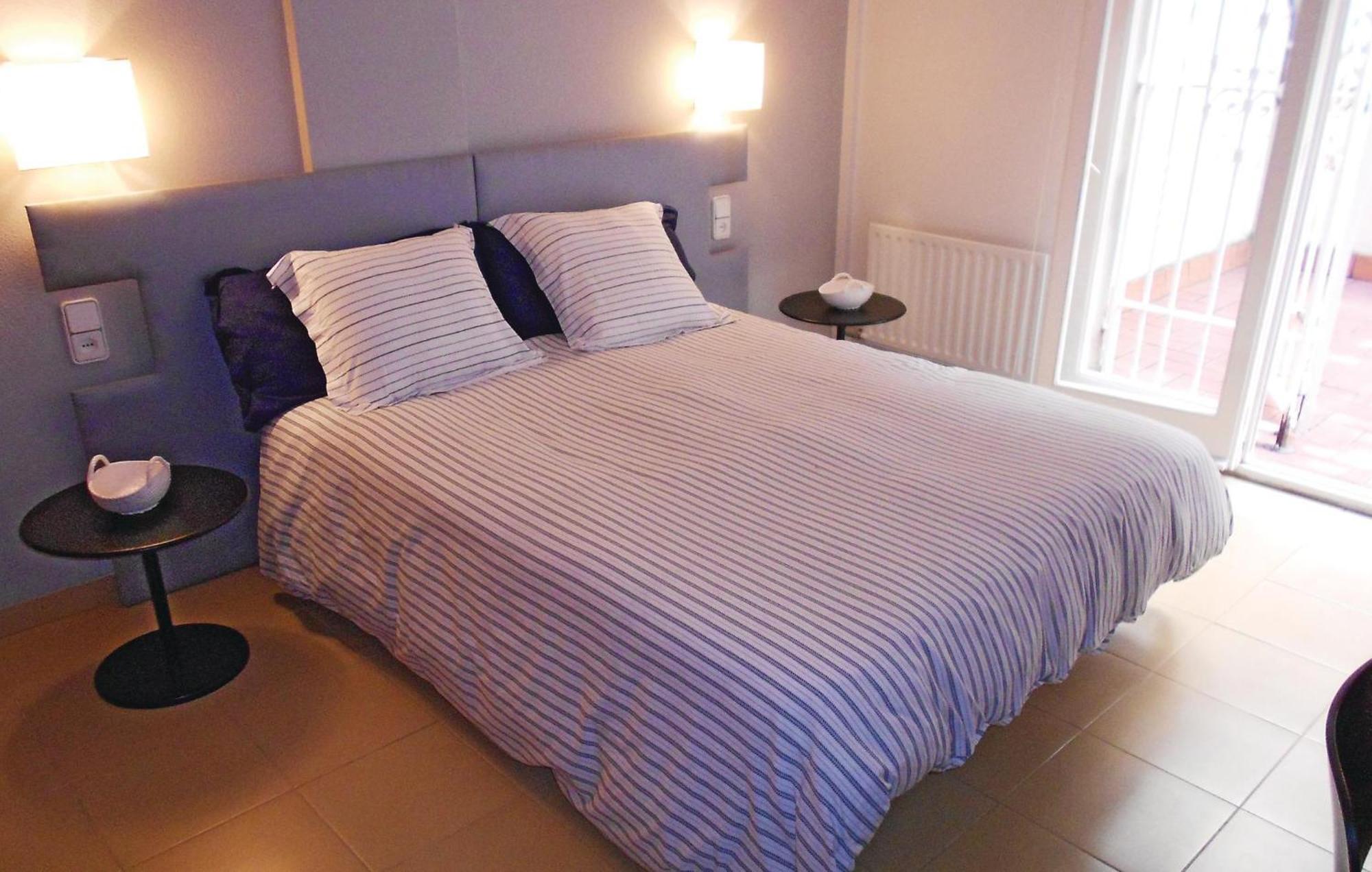 Stunning Apartment In Tossa De Mar With Wifi Екстер'єр фото