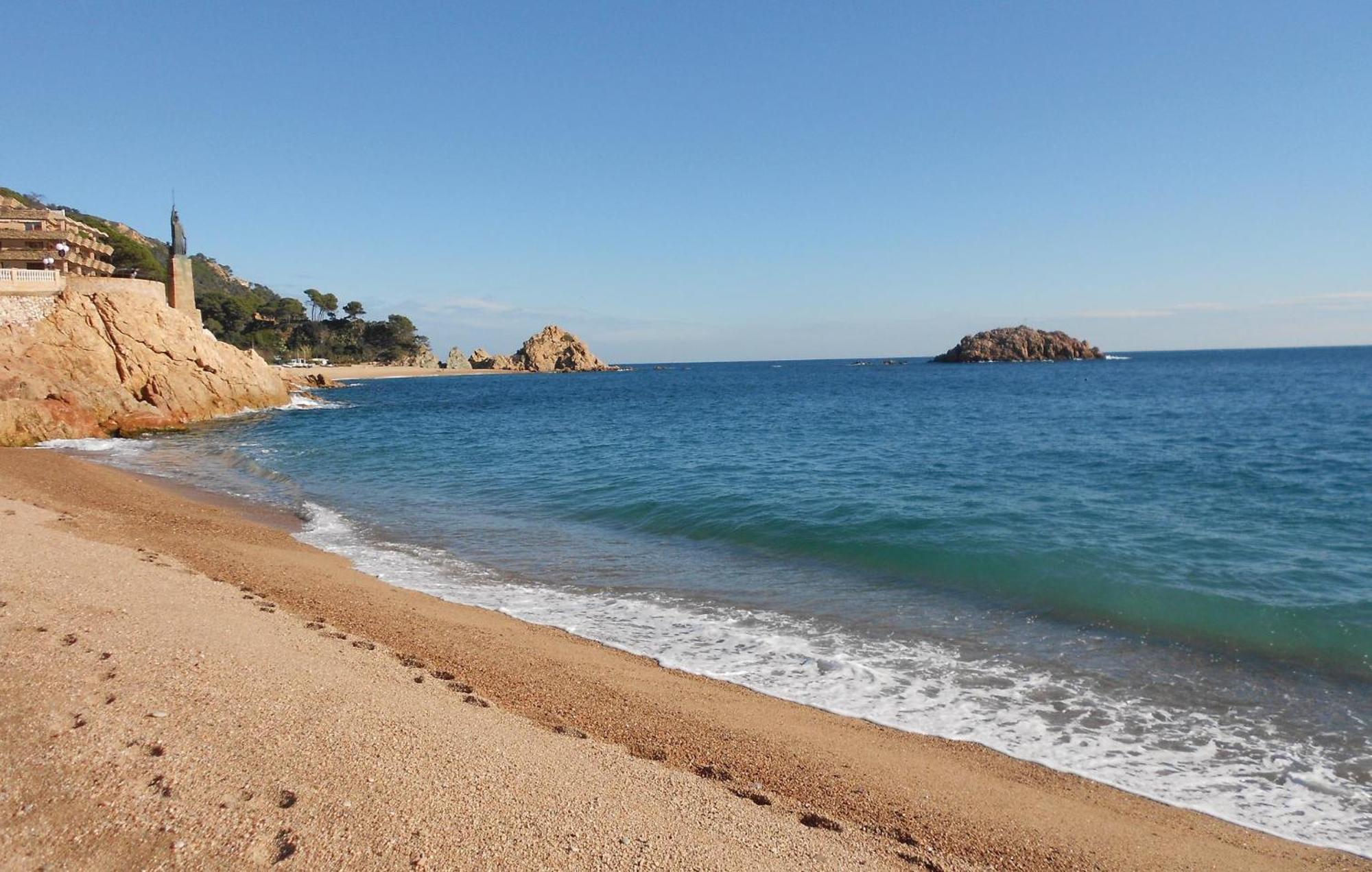 Stunning Apartment In Tossa De Mar With Wifi Екстер'єр фото